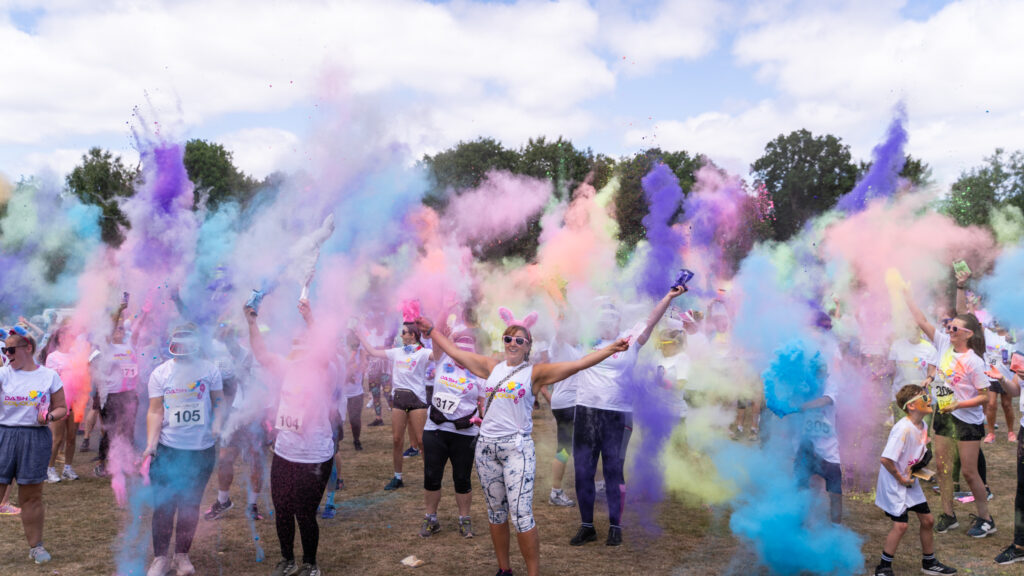 The Colour Throw — United Kingdom - Lodge Park, Frimley